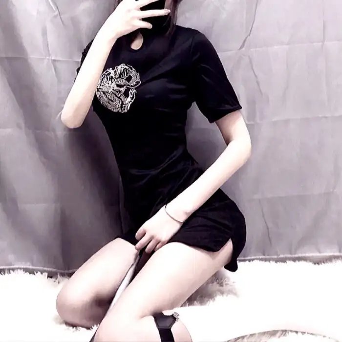 她将会